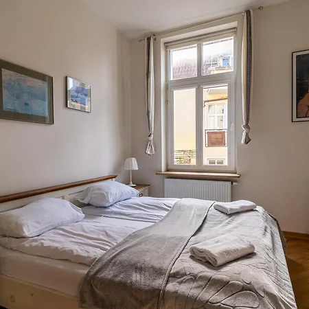 Апартаменты Red Czyzewskiego By Grand