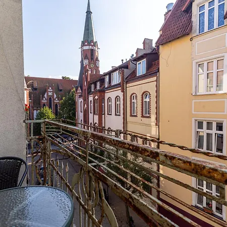 Red Czyzewskiego By Grand Daire Sopot